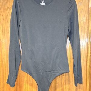 Nuuds Classic Black Top